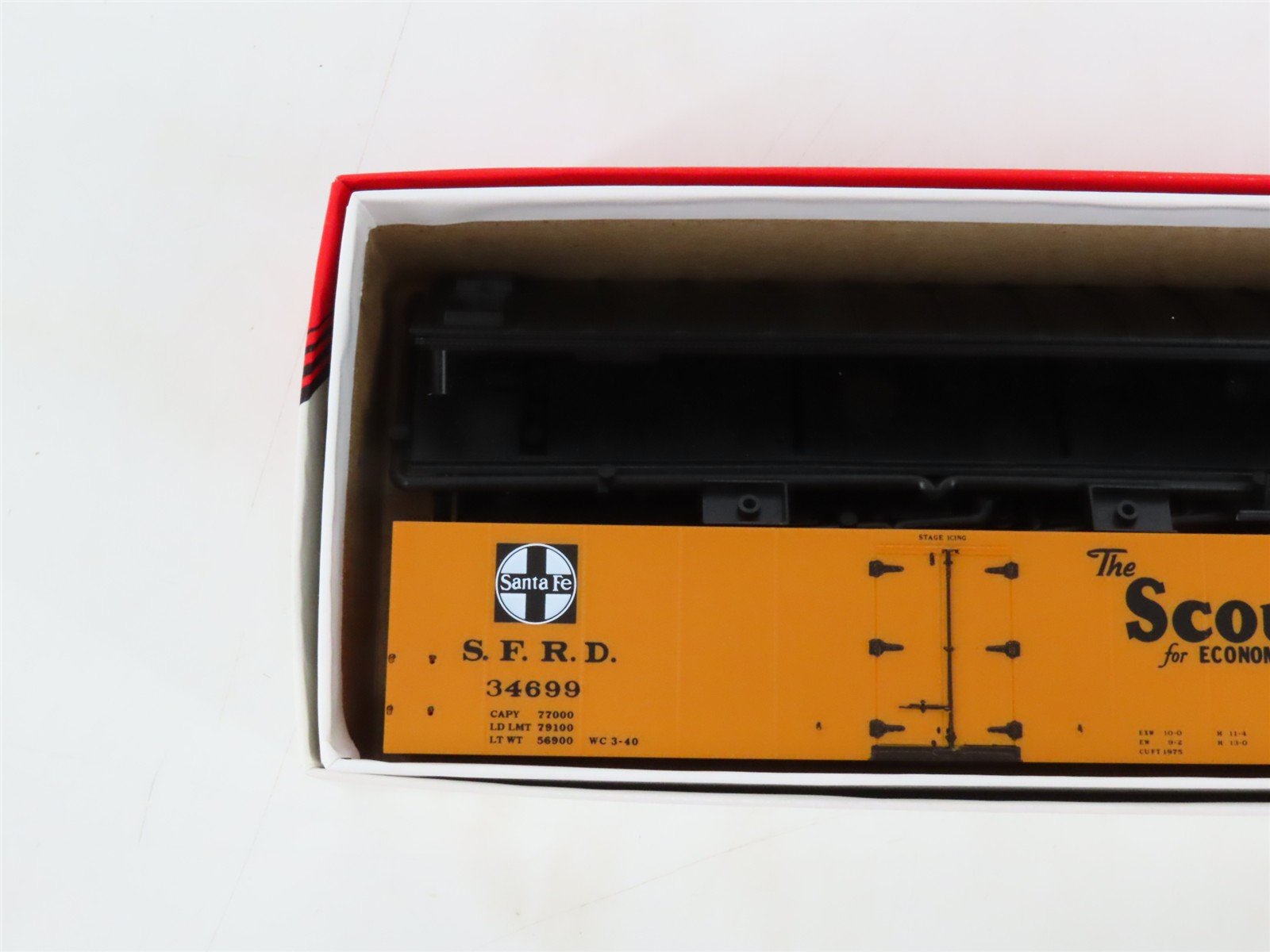 LOT of 3 HO Scale Intermountain SFRD Santa Fe Refrigerator Cars Kits