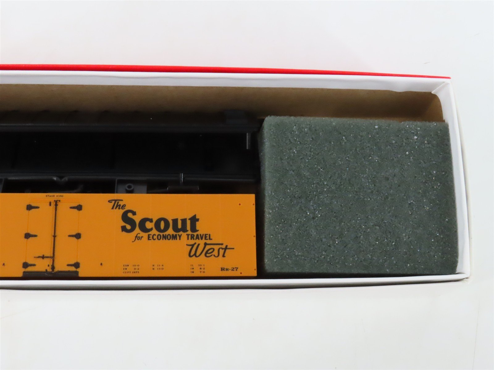 LOT of 3 HO Scale Intermountain SFRD Santa Fe Refrigerator Cars Kits