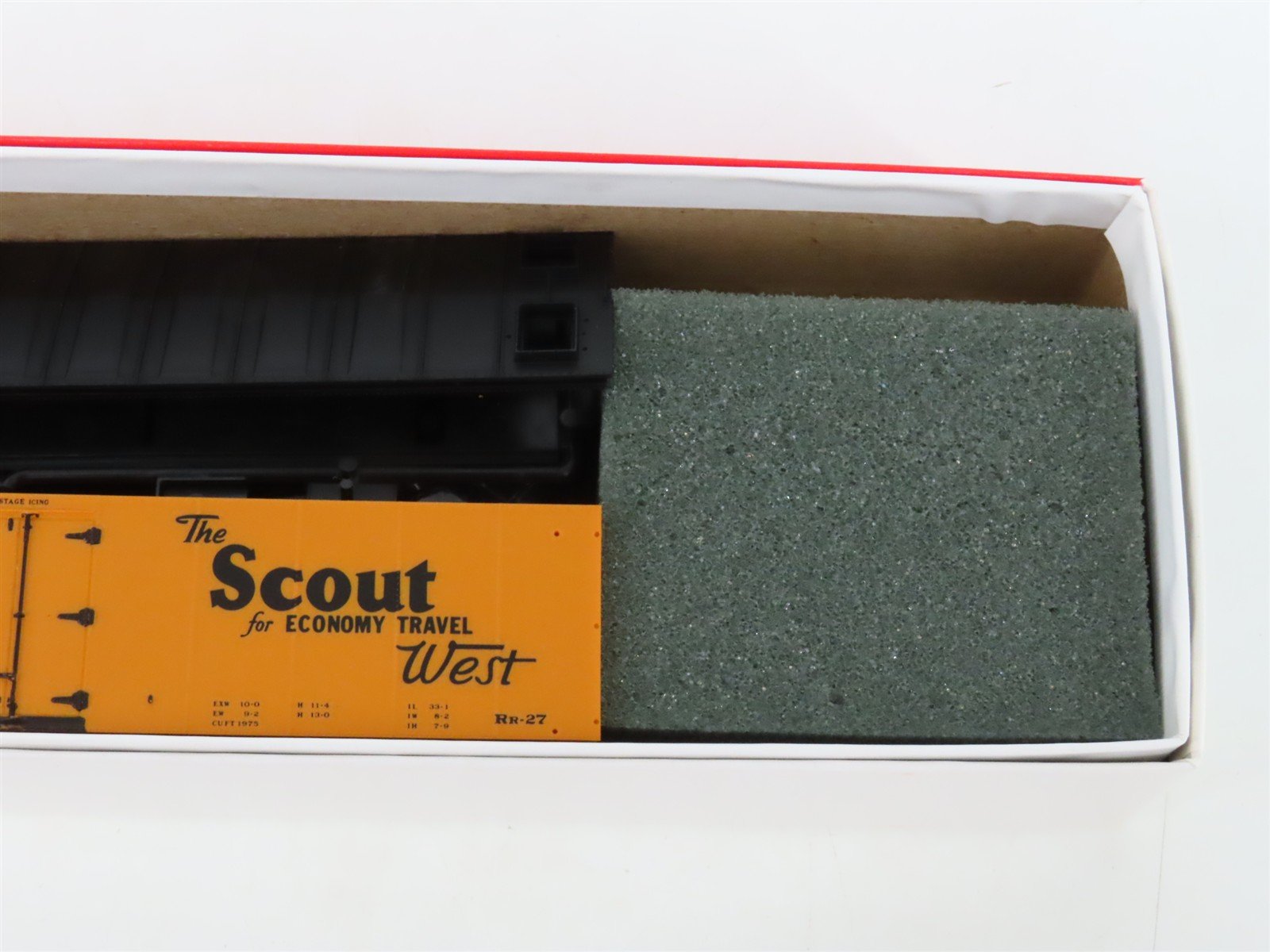 LOT of 3 HO Scale Intermountain SFRD Santa Fe Refrigerator Cars Kits