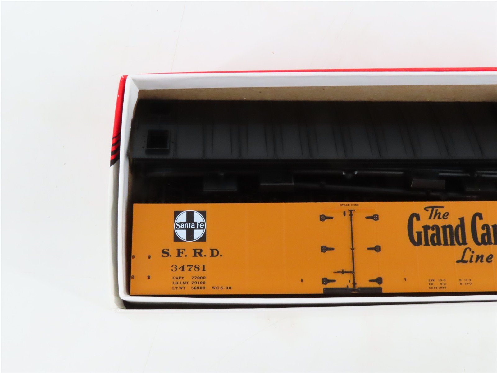 LOT of 3 HO Scale Intermountain SFRD Santa Fe Refrigerator Cars Kits