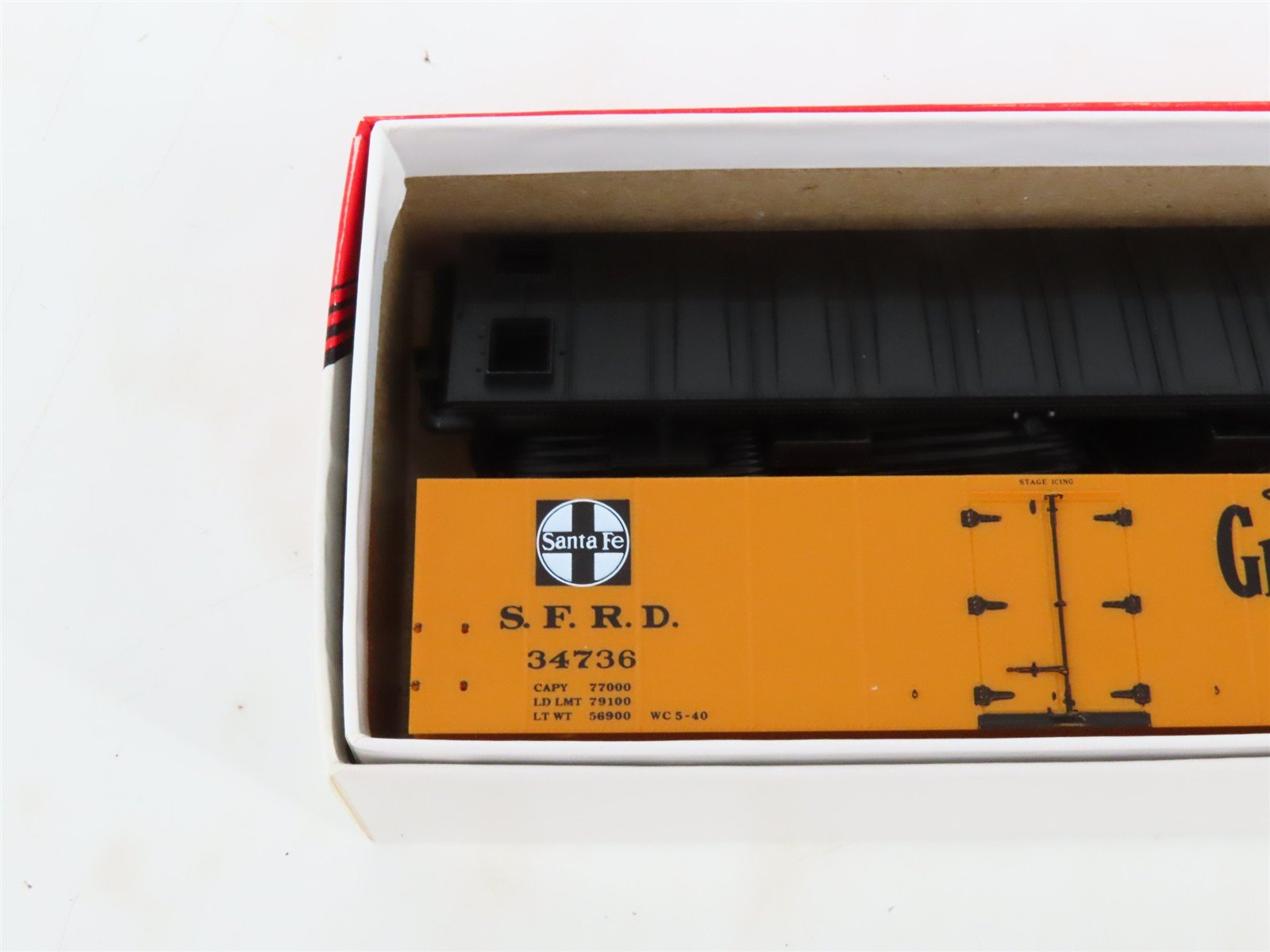 LOT of 3 HO Scale Intermountain SFRD Santa Fe Refrigerator Cars Kits