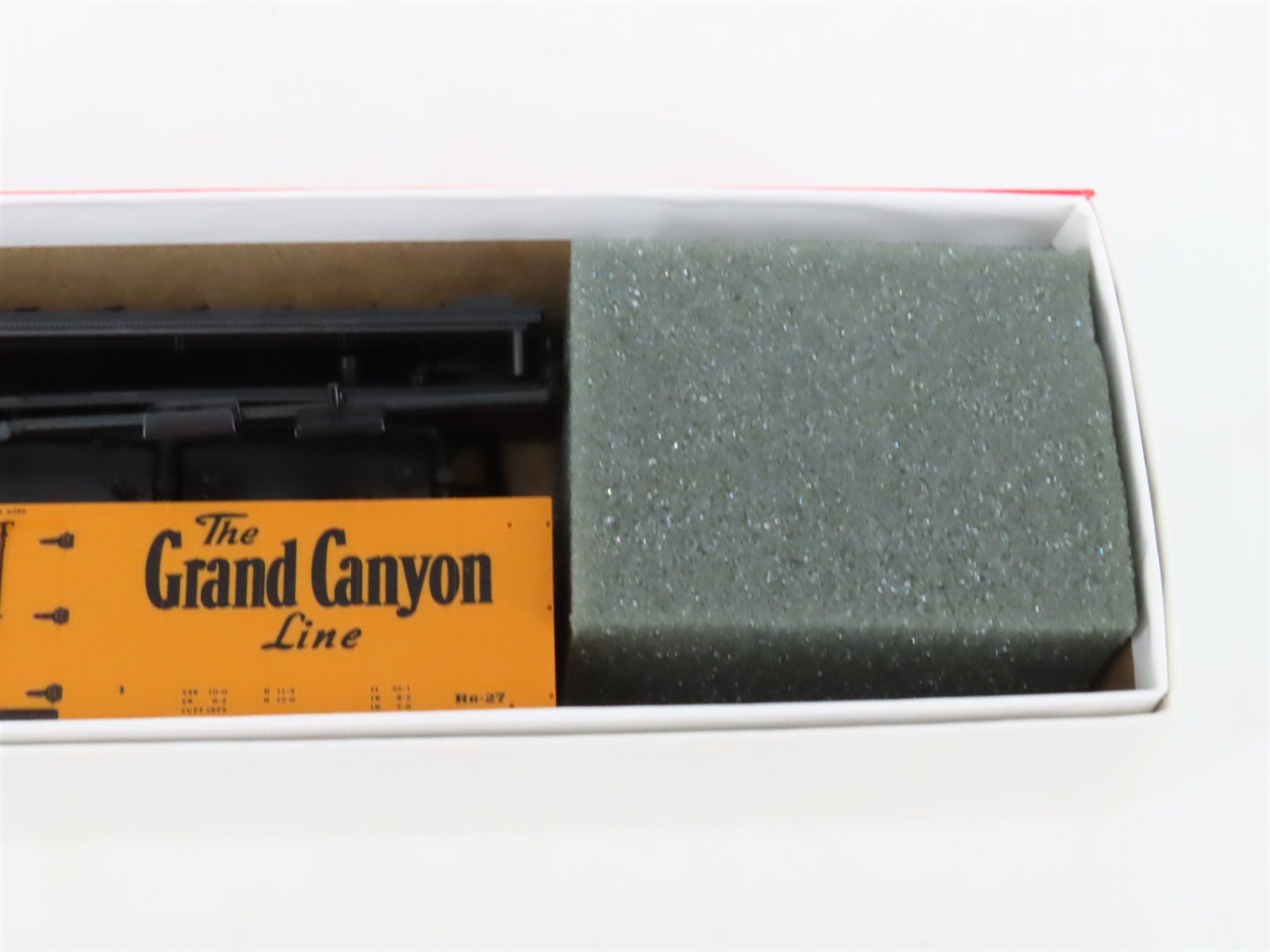 LOT of 3 HO Scale Intermountain SFRD Santa Fe Refrigerator Cars Kits