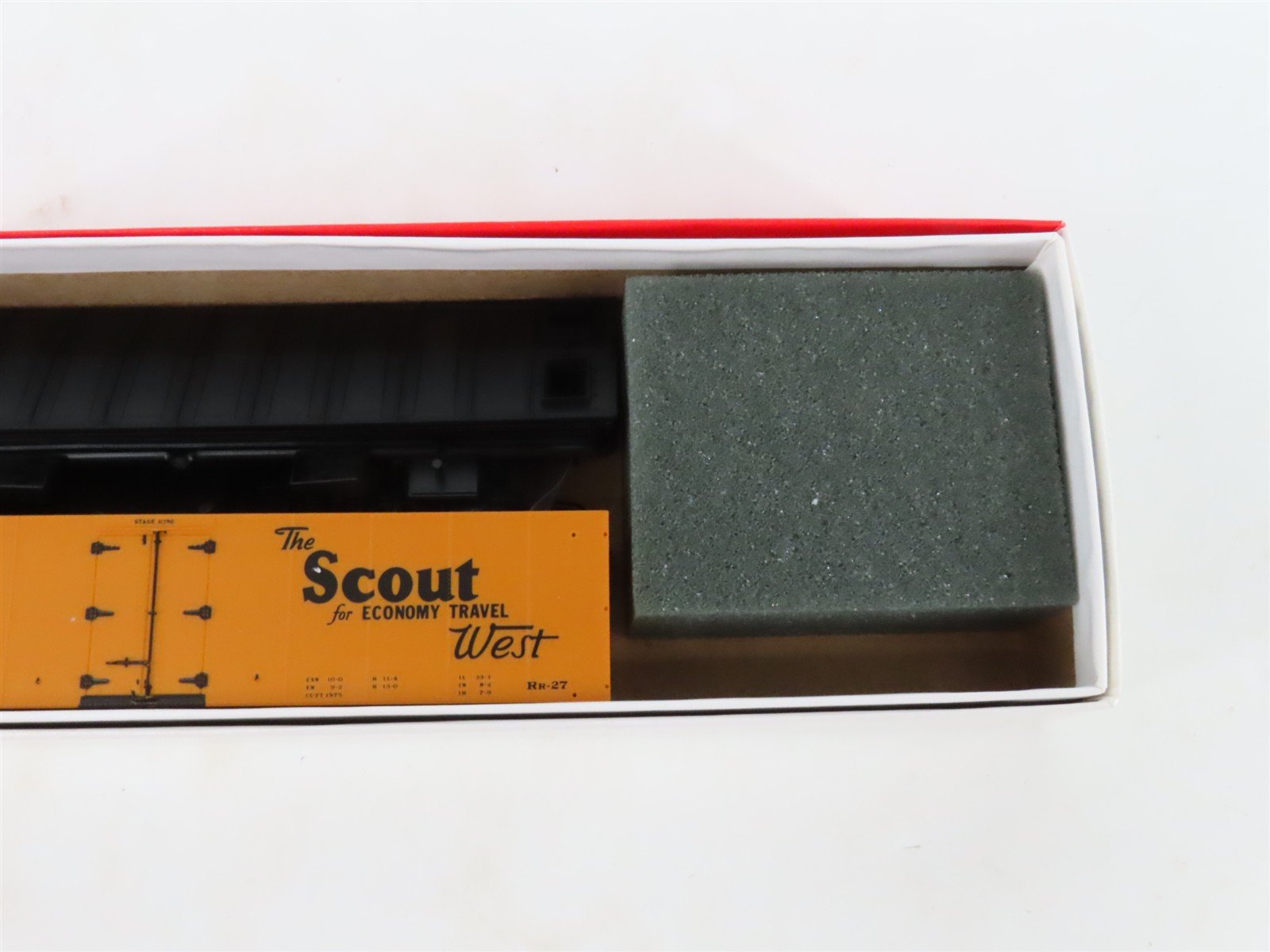 LOT of 3 HO Scale Intermountain SFRD Santa Fe Refrigerator Cars Kits