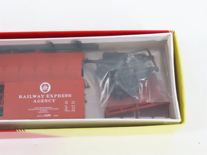 LOT of 3 HO Scale Red Caboose PRR Pennsylvania X-29 Boxcars Kits
