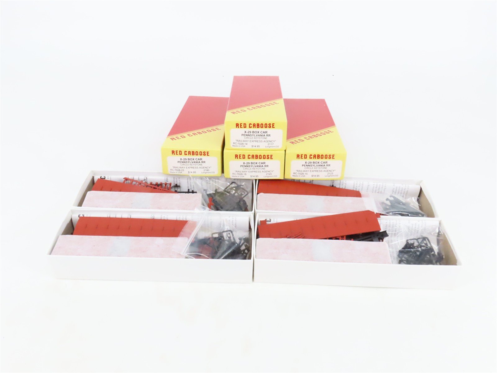 LOT of 4 HO Scale Red Caboose PRR Pennsylvania 40' Boxcar Kits