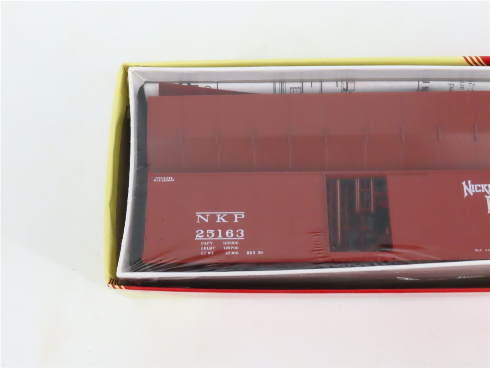 LOT of 3 HO Scale Red Caboose NKP Nickel Plate Road 40' Boxcar Kits