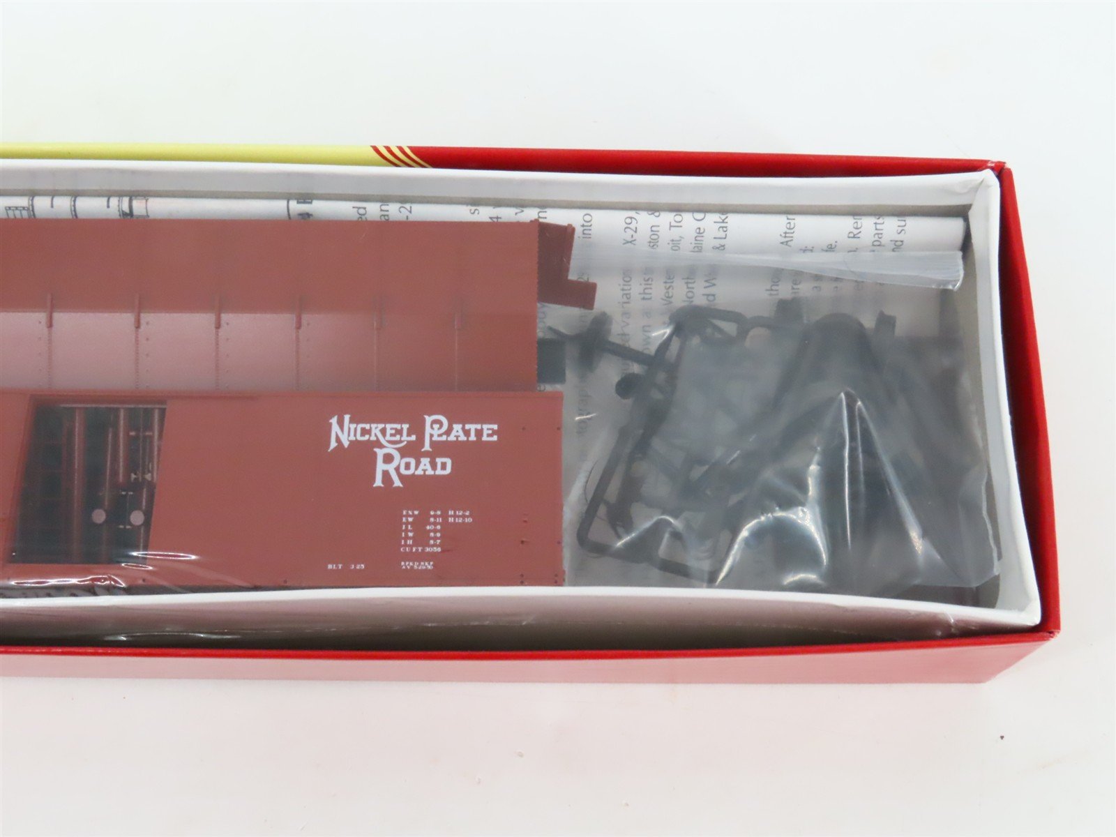 LOT of 3 HO Scale Red Caboose NKP Nickel Plate Road 40' Boxcar Kits