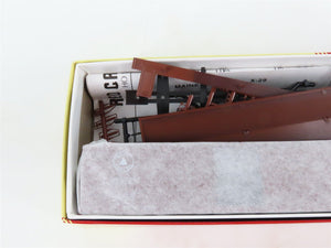 LOT of 2 HO Scale Red Caboose MEC Maine Central 40' Boxcar Kits