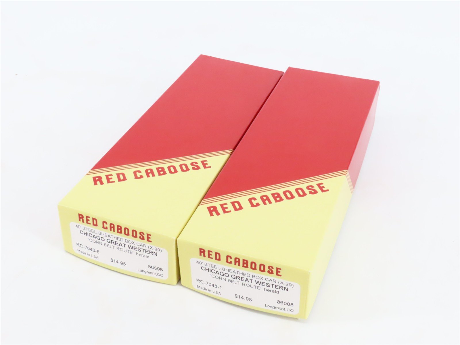 LOT of 2 HO Scale Red Caboose CGW Chicago Great Western 40' Boxcar Kits