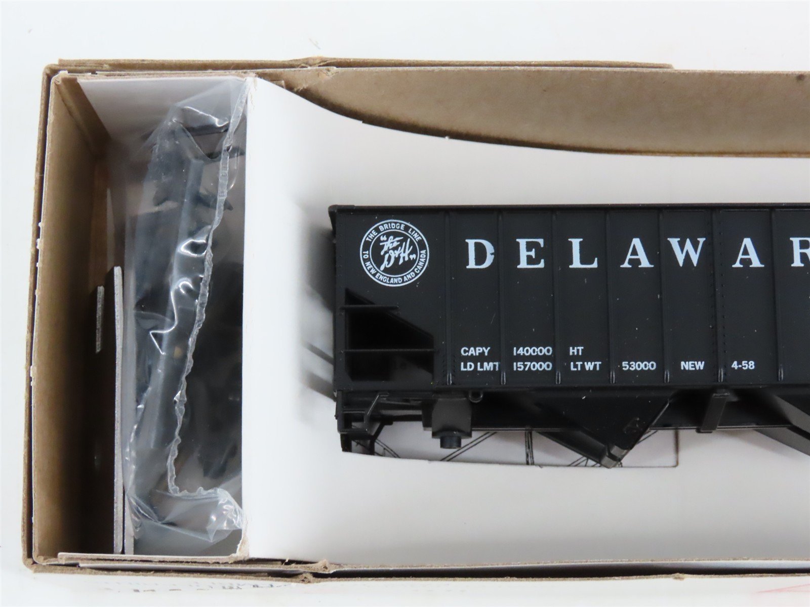 LOT of 5 HO Scale Stewart Kits D&H Delaware & Hudson 2-Bay & 3-Bay Open Hoppers