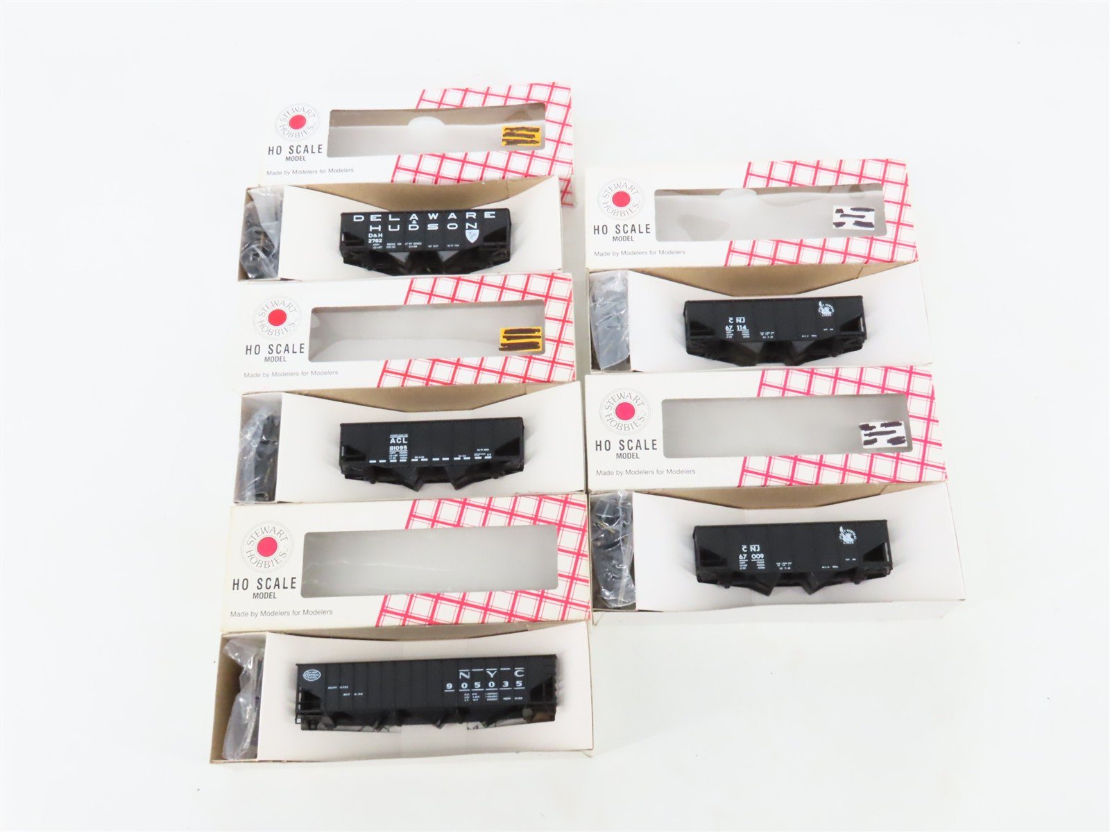 LOT of 5 HO Scale Stewart Kits D&H, NYC, CNJ, & ACL 2-Bay & 3-Bay Open Hoppers