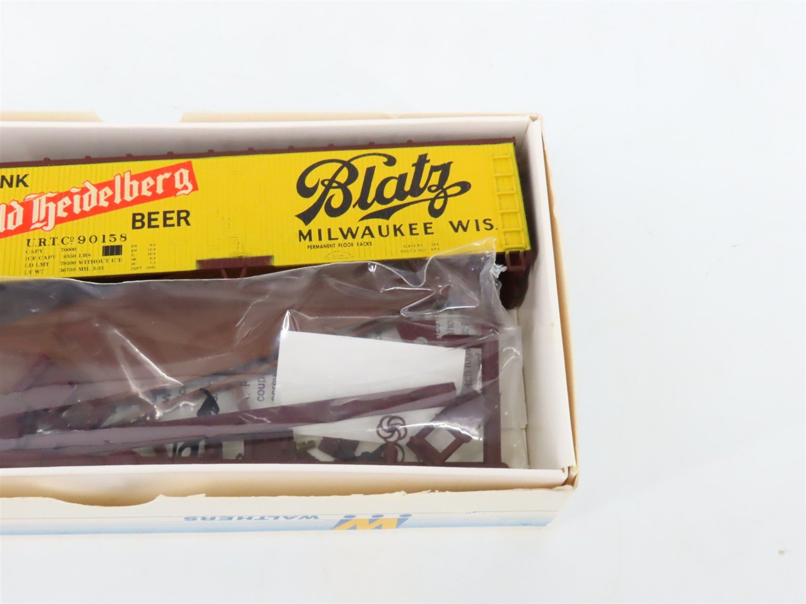 LOT of 4 HO Walthers Kits Blatz, Ballantine, & Genessee 40' Beer Reefers