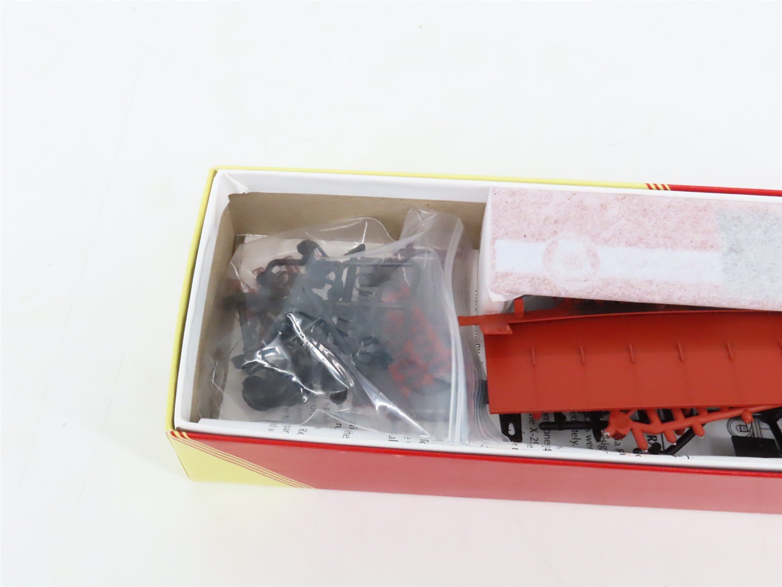 HO Red Caboose Kits RC-7026 PRR Pennsylvania Merchandise 40' X29 Box Cars 5-Pack