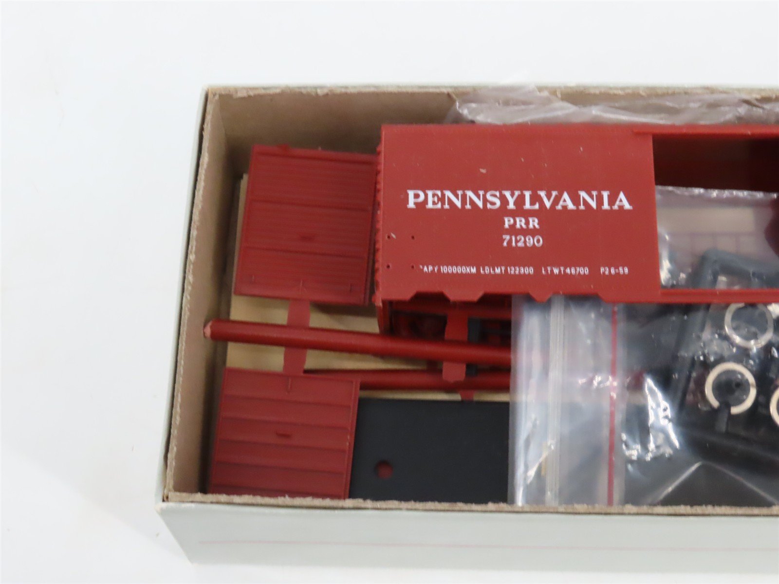 LOT of 6 HO Scale C&BT Shops Kits PRR Pennsylvania 40' AAR X-43C Box Cars