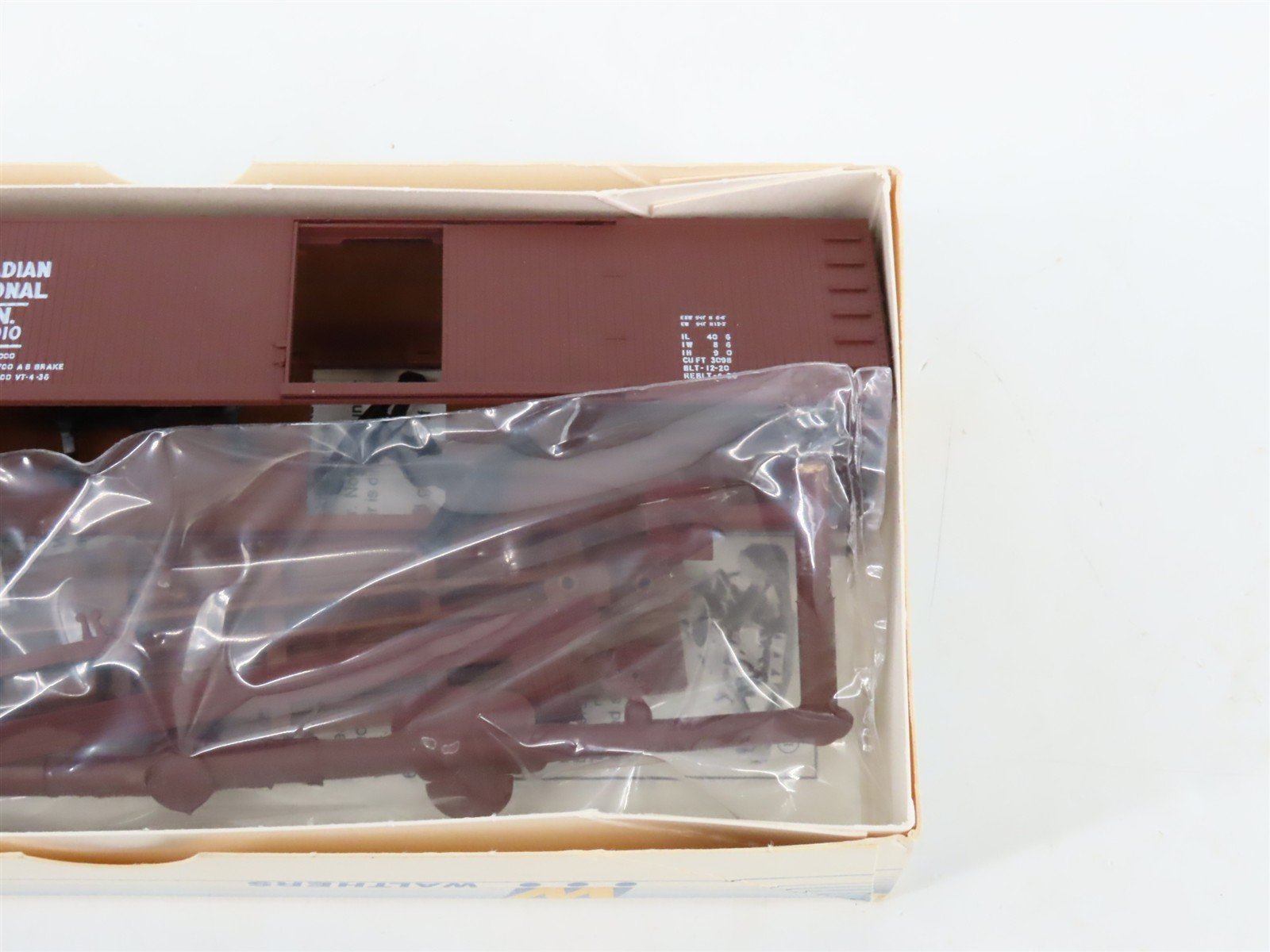 LOT of 7 HO Walthers Kits CN, WAG, T&P, WAB, MP, MKT & NP 40' Wood Box Cars
