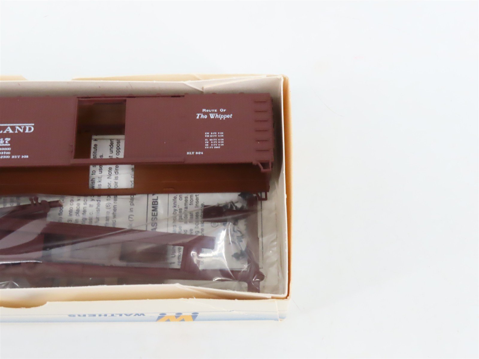 LOT of 7 HO Scale Walthers Kits CNW, GN, RUT, NP & NWP 40' Wood Box Cars