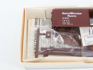 LOT of 7 HO Scale Walthers Kits CNW, GN, RUT, NP & NWP 40' Wood Box Cars