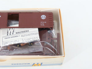 LOT of 7 HO Scale Walthers Kits CNW, GN, RUT, NP & NWP 40' Wood Box Cars