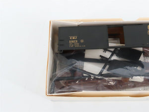 LOT of 6 HO Scale Walthers Kits PRR, GN, CNW, C&O, CNJ & CN 40' Steel Box Cars