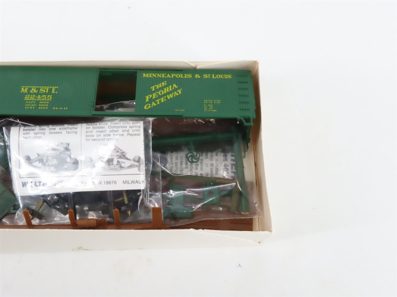 LOT of 7 HO Walthers Kits UP, MP, SP, M&StL, N&W, SSW & WAB 40' Wood Box Cars