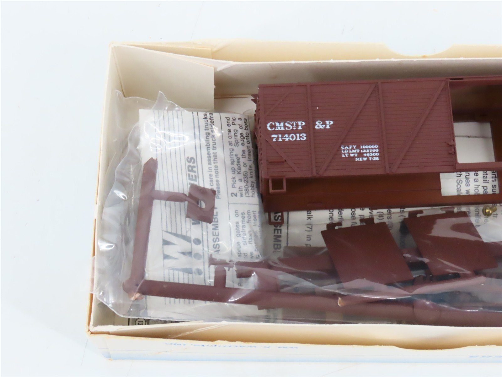 LOT of 7 HO Walthers Kits CMStP&P, D&RGW, TH&B, & SLSF 40' Wood Box Cars