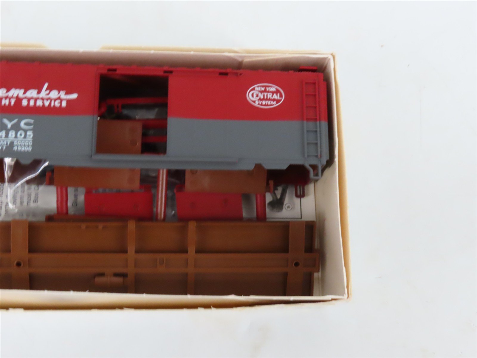 LOT of 6 HO Walthers Kits NKP, SOU, C&O, C&IM, & NYC 40' PS-1 Steel Box Cars