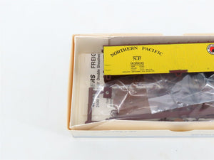 LOT of 5 HO Walthers Kits Coors, Berghoff, ATSF, NP, & PFOX 40' Wood Reefers