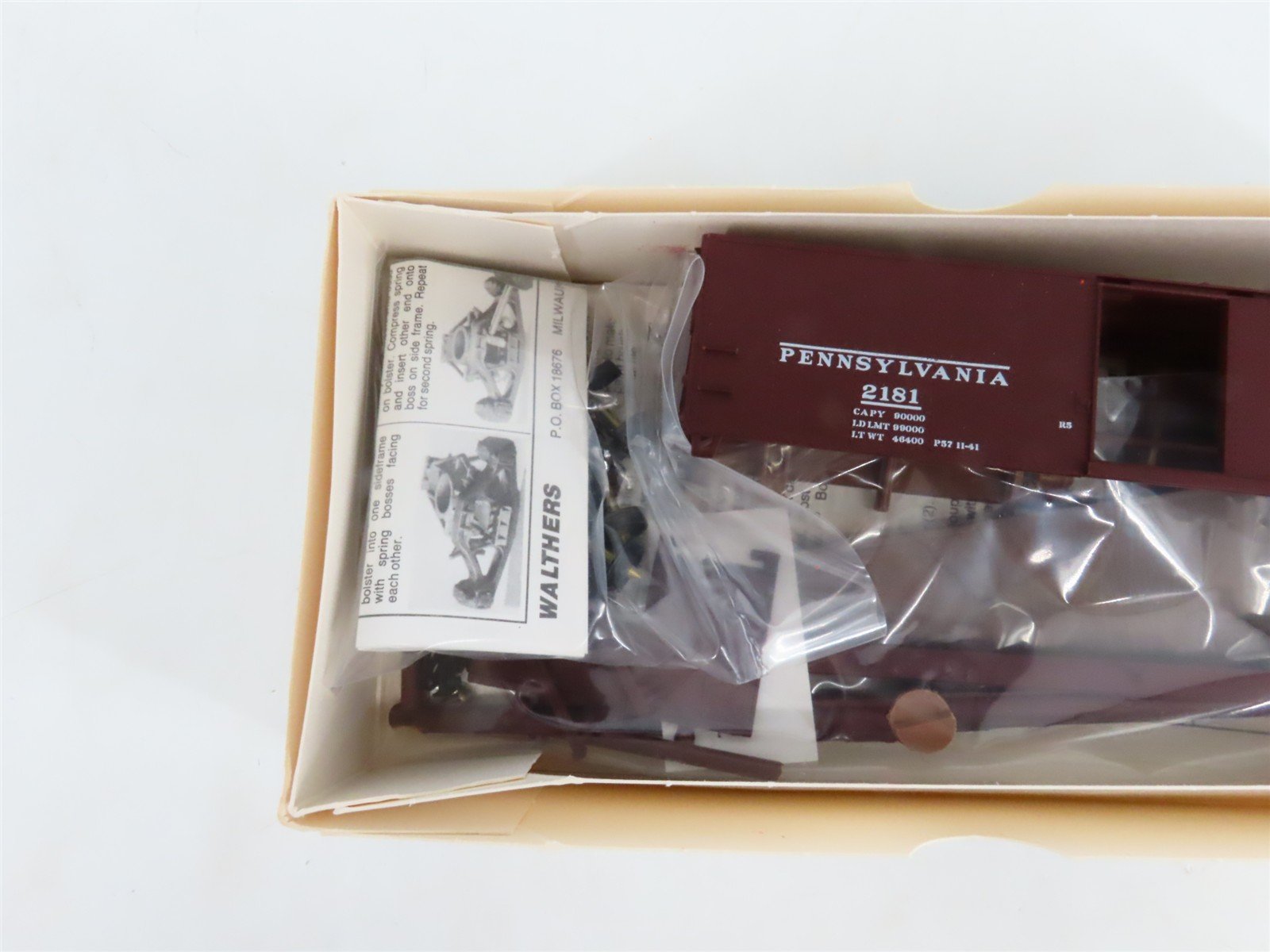 HO Scale Walthers/Wagon Customs Kits PRR Pennsylvania REA 40' Box Cars 2-Pack