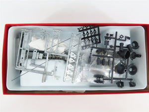HOn3 Scale Roundhouse Kit 472 Undecorated Outside Frame 2-8-0 Steam Locomotive