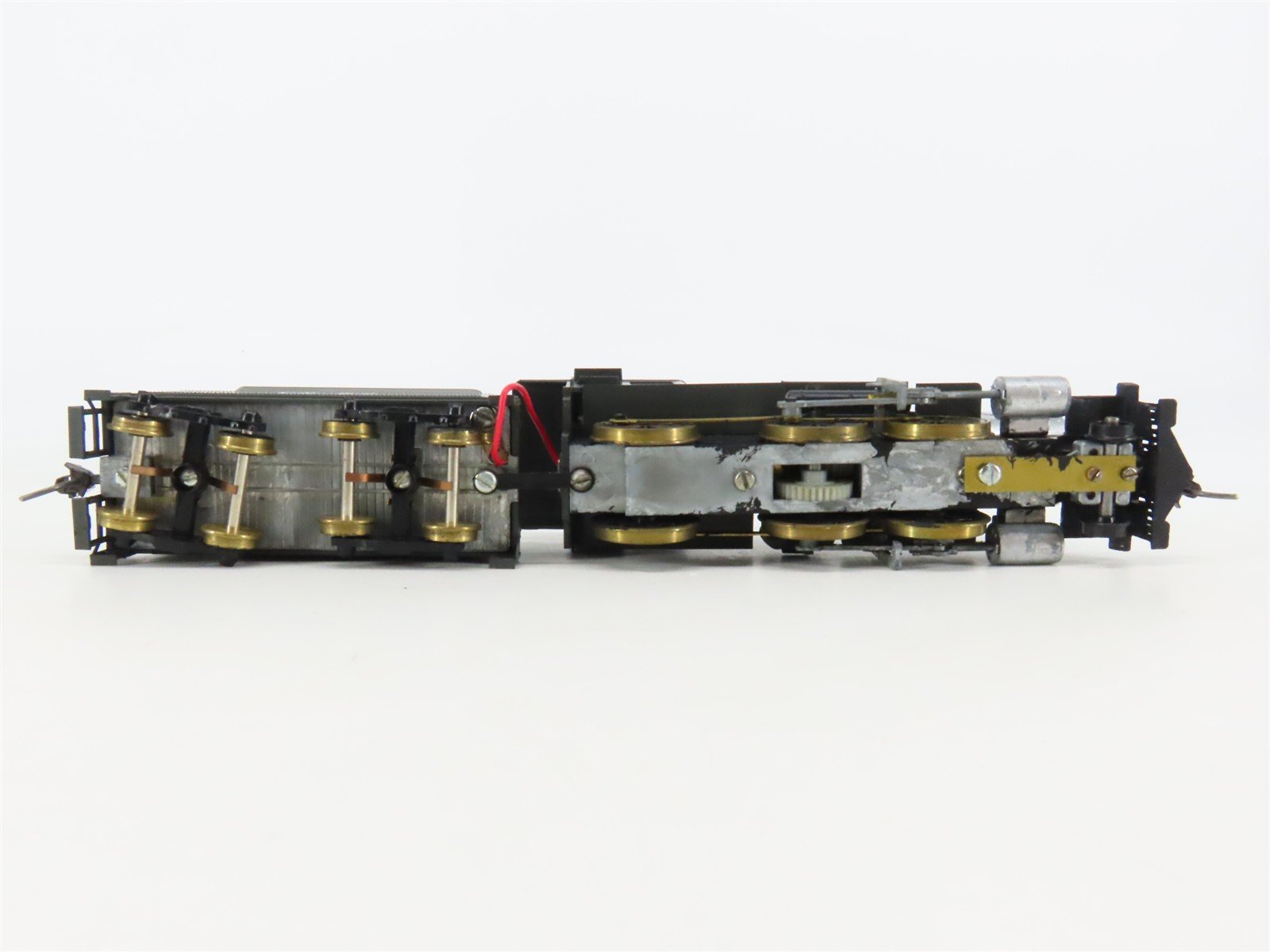 HO Scale Roundhouse UP Union Pacific 2-6-0 Steam Locomotive #59 - Custom