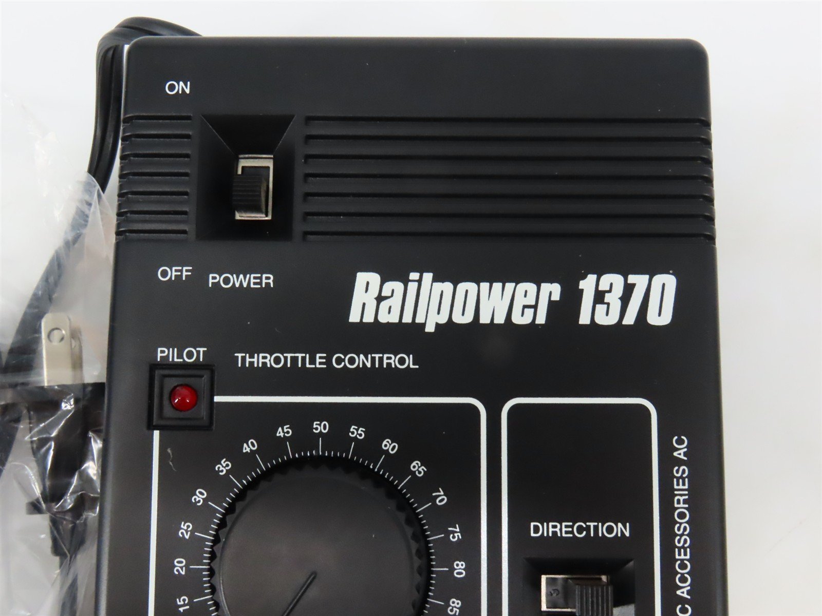 MRC #AA370 Railpower 1370 DC Transformer/Controller for HO & N Scale