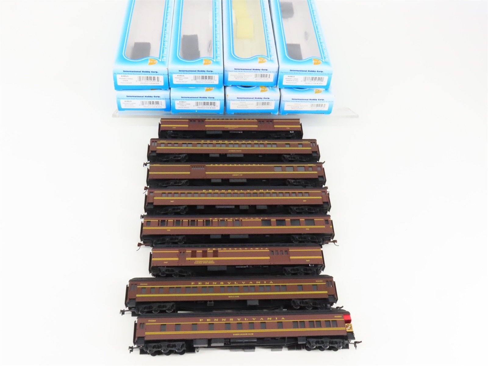 LOT of 8 HO Scale IHC Premier PRR Pennsylvania Heavyweight Passenger Cars