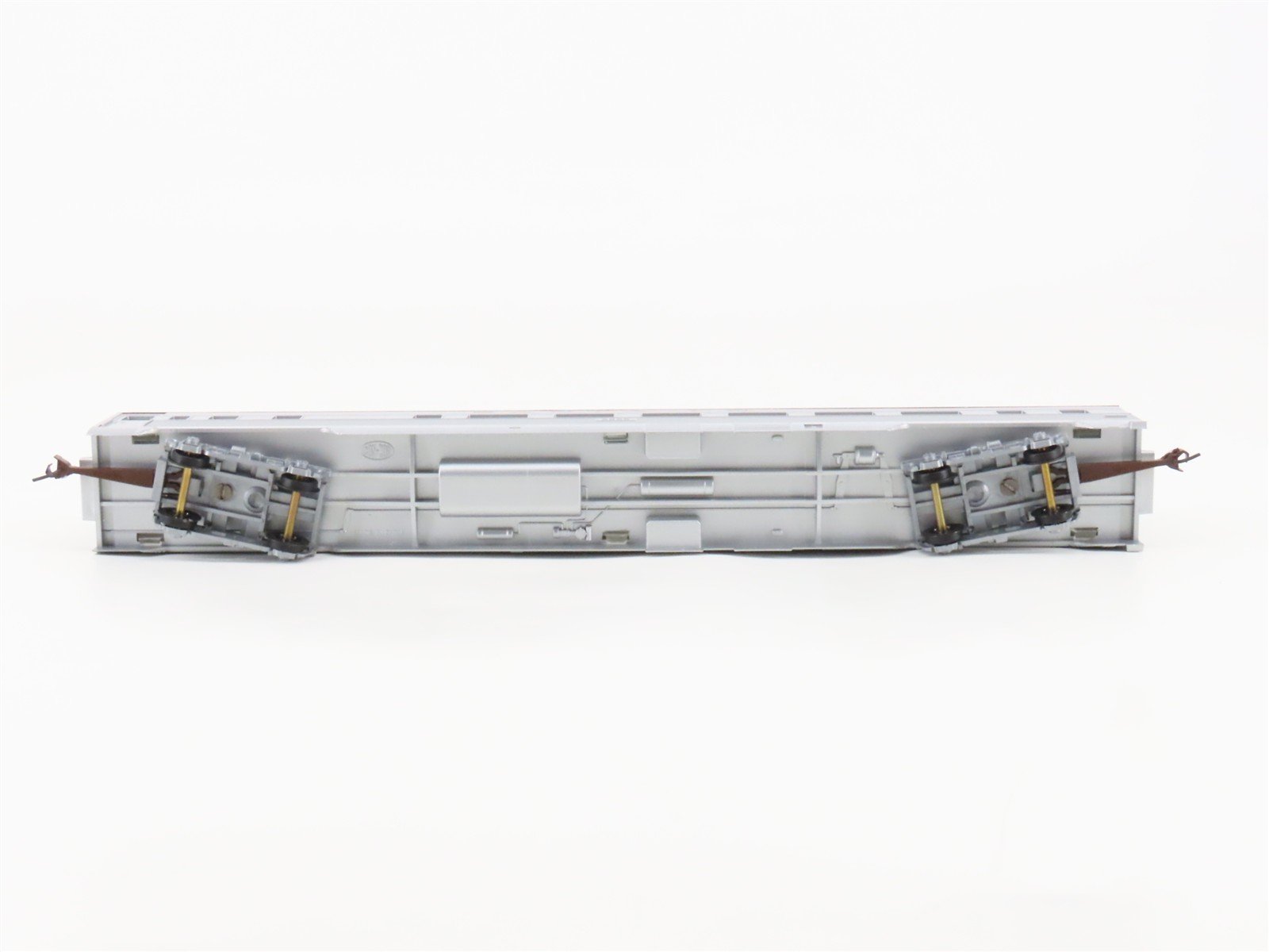 HO Con-Cor 0001-000702 ATSF Santa Fe Corrugated Side 85' Coach Passenger #2865