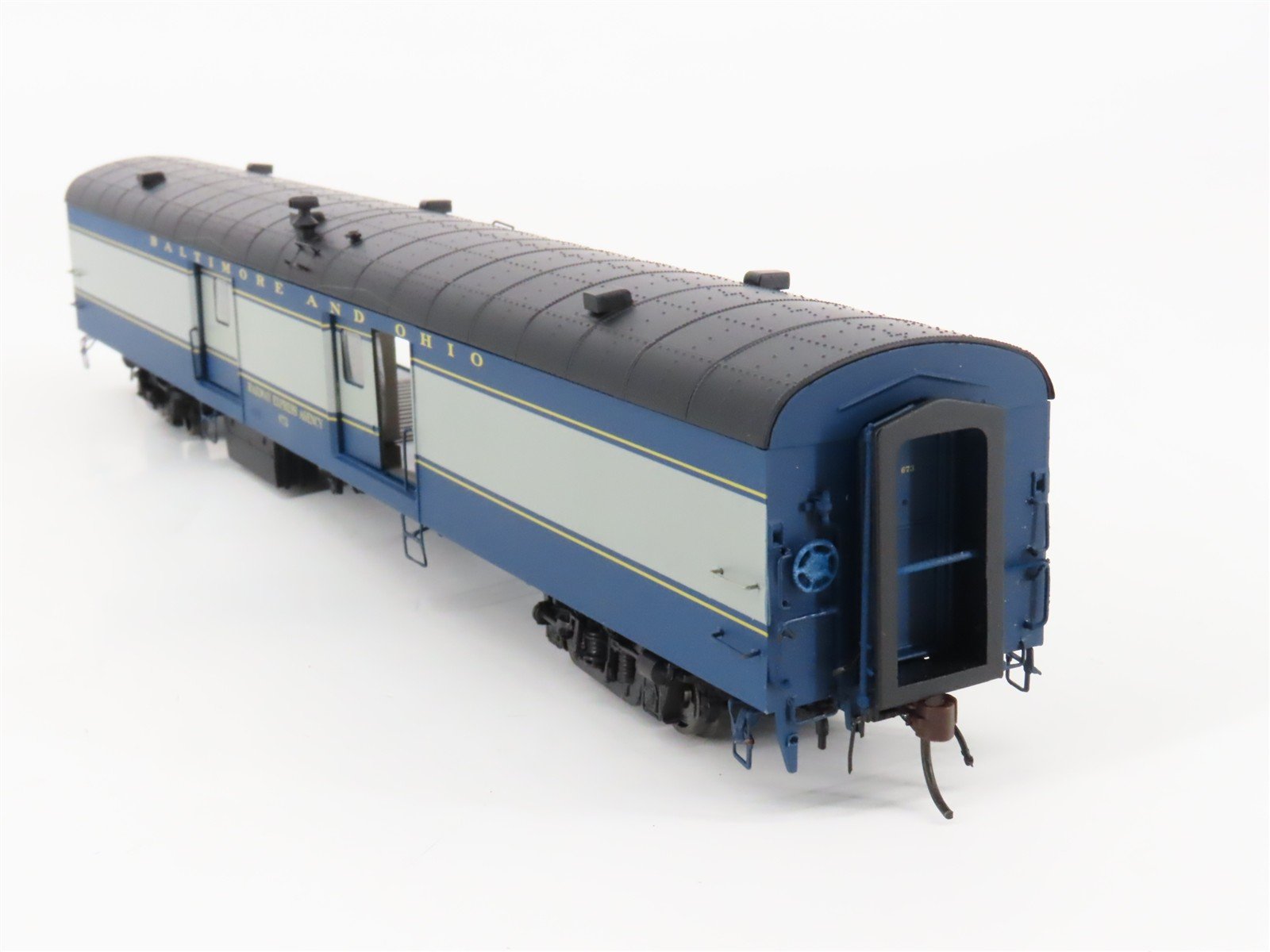 HO Scale Rapido 106114 B&O Baltimore & Ohio Baggage-Express Passenger Car #673