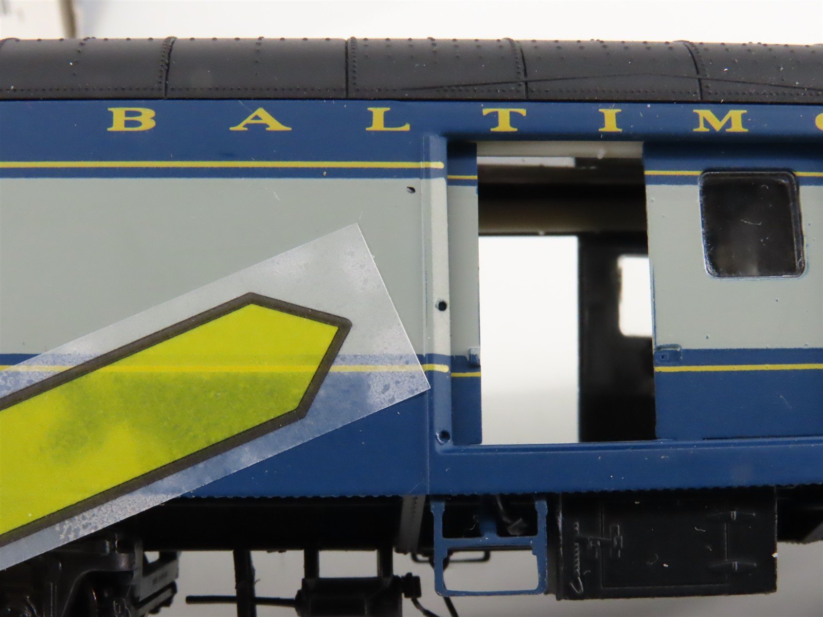 HO Scale Rapido 106112 B&O Baltimore & Ohio Baggage-Express Passenger Car #668