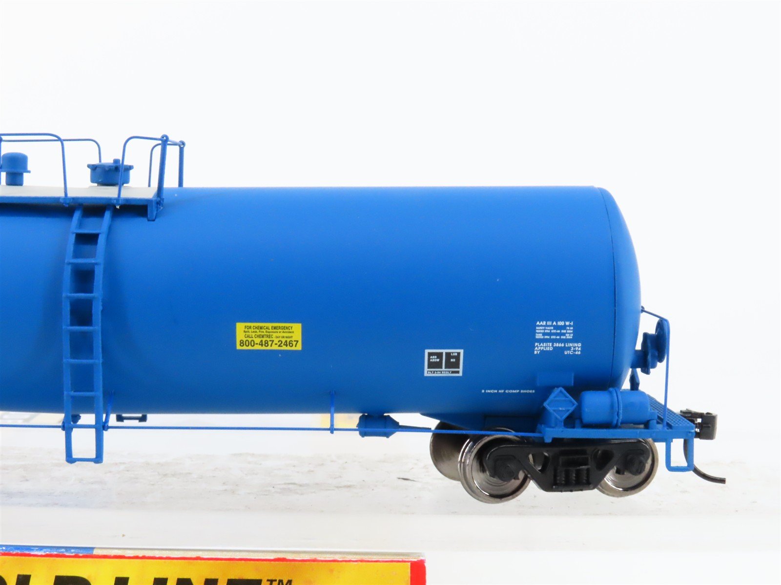HO Scale Walthers Gold 932-7274 CELX 23k Gallon Funnel Flow Tank Car #15200