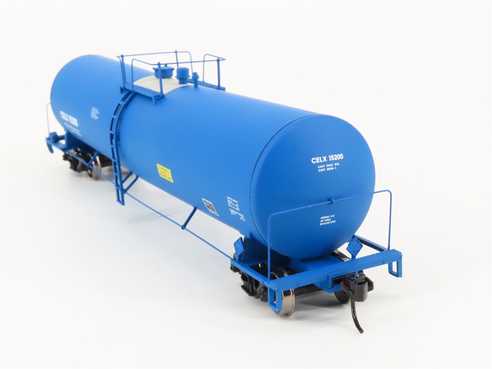 HO Scale Walthers Gold 932-7274 CELX 23k Gallon Funnel Flow Tank Car #15200