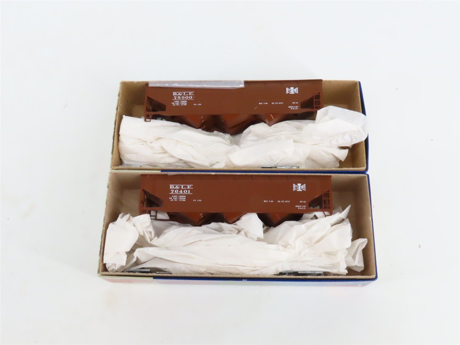 HO Roundhouse MDC Kits 1618 B&LE Bessemer & Lake Erie 3-Bay Hopper Set of 12