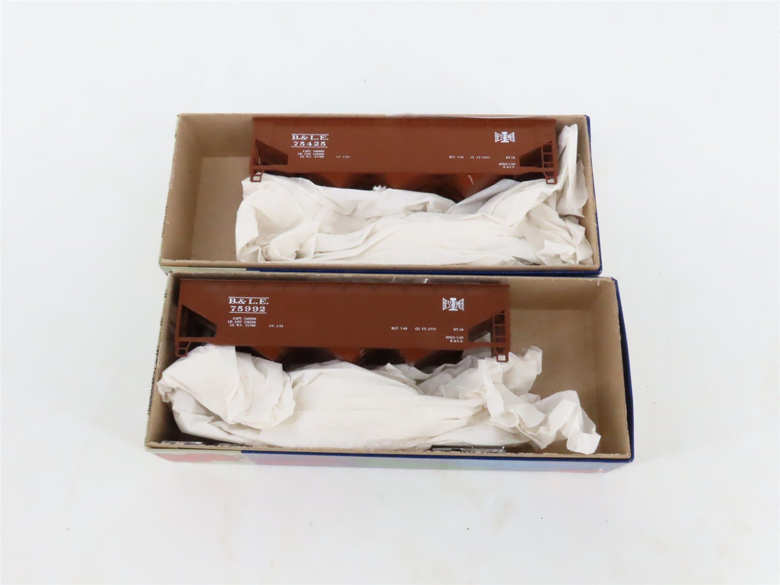 HO Roundhouse MDC Kits 1618 B&LE Bessemer & Lake Erie 3-Bay Hopper Set of 12