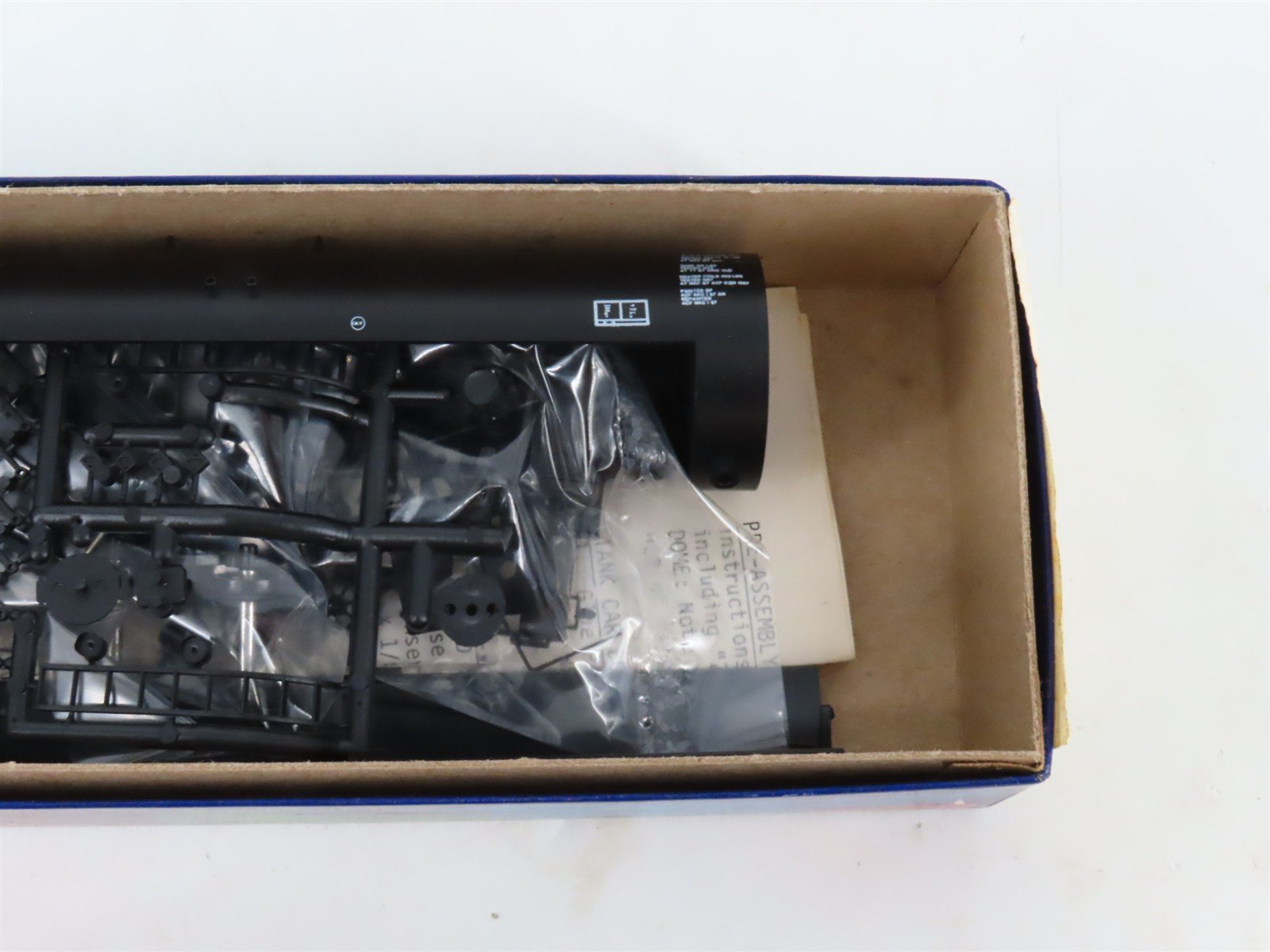 LOT of 3 HO Scale Roundhouse Walthers MDC Kits ACFX 50' Tank Cars