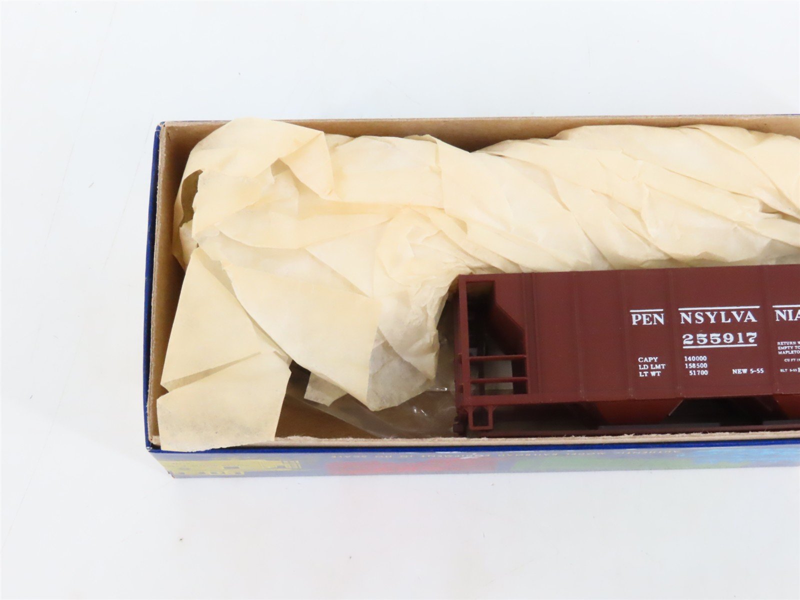 LOT of 4 HO Scale Roundhouse Bev-Bel MDC Kits PRR Pennsylvania 35' 2-Bay Hoppers
