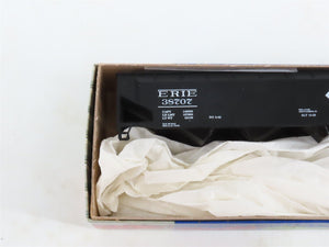 LOT of 5 HO Scale Roundhouse MDC Kits 1611 ERIE Railroad 3-Bay Hoppers