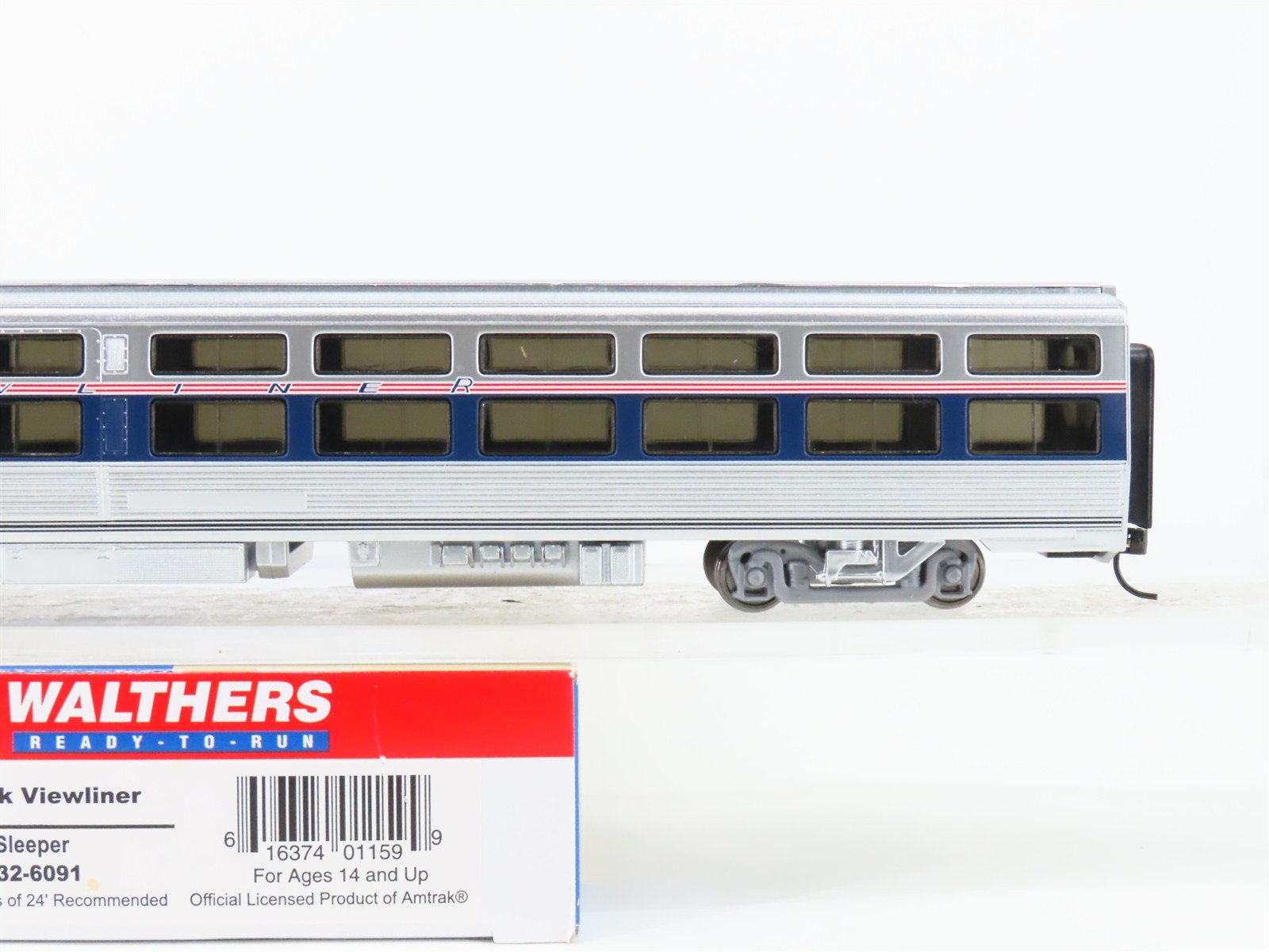 HO Walthers 932-6091 AMTK Amtrak Ph. 4 Viewliner Sleeper Passenger Car