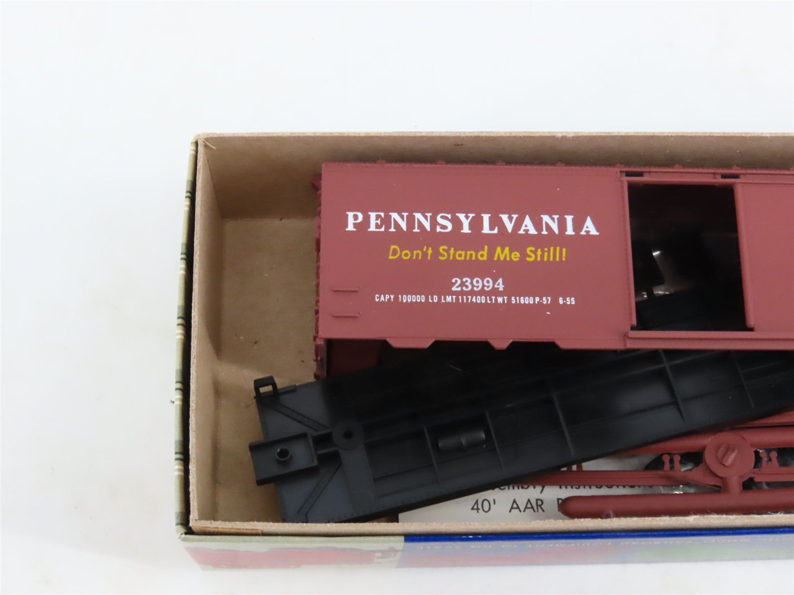 LOT of 4 HO Scale Roundhouse MDC Kits 1042 PRR Pennsylvania 40' Box Cars