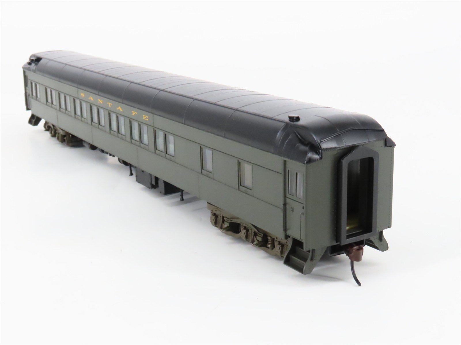 HO Walthers Classic 932-10302 ATSF Santa Fe Heavyweight 28-1 Parlor Passenger