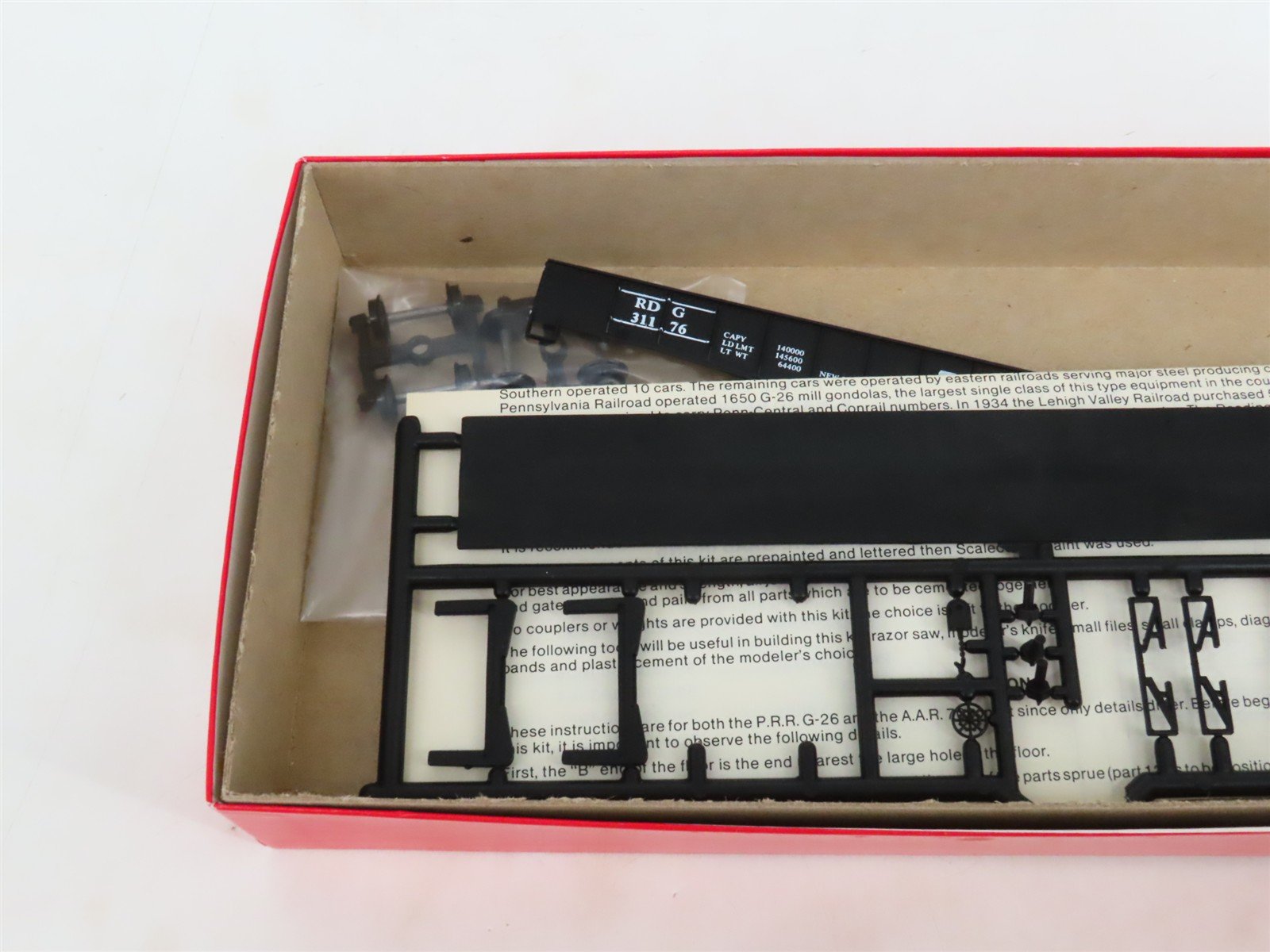 LOT of 2 HO Scale Eastern Car Works Kits RDG Reading Railroad 65' Gondolas
