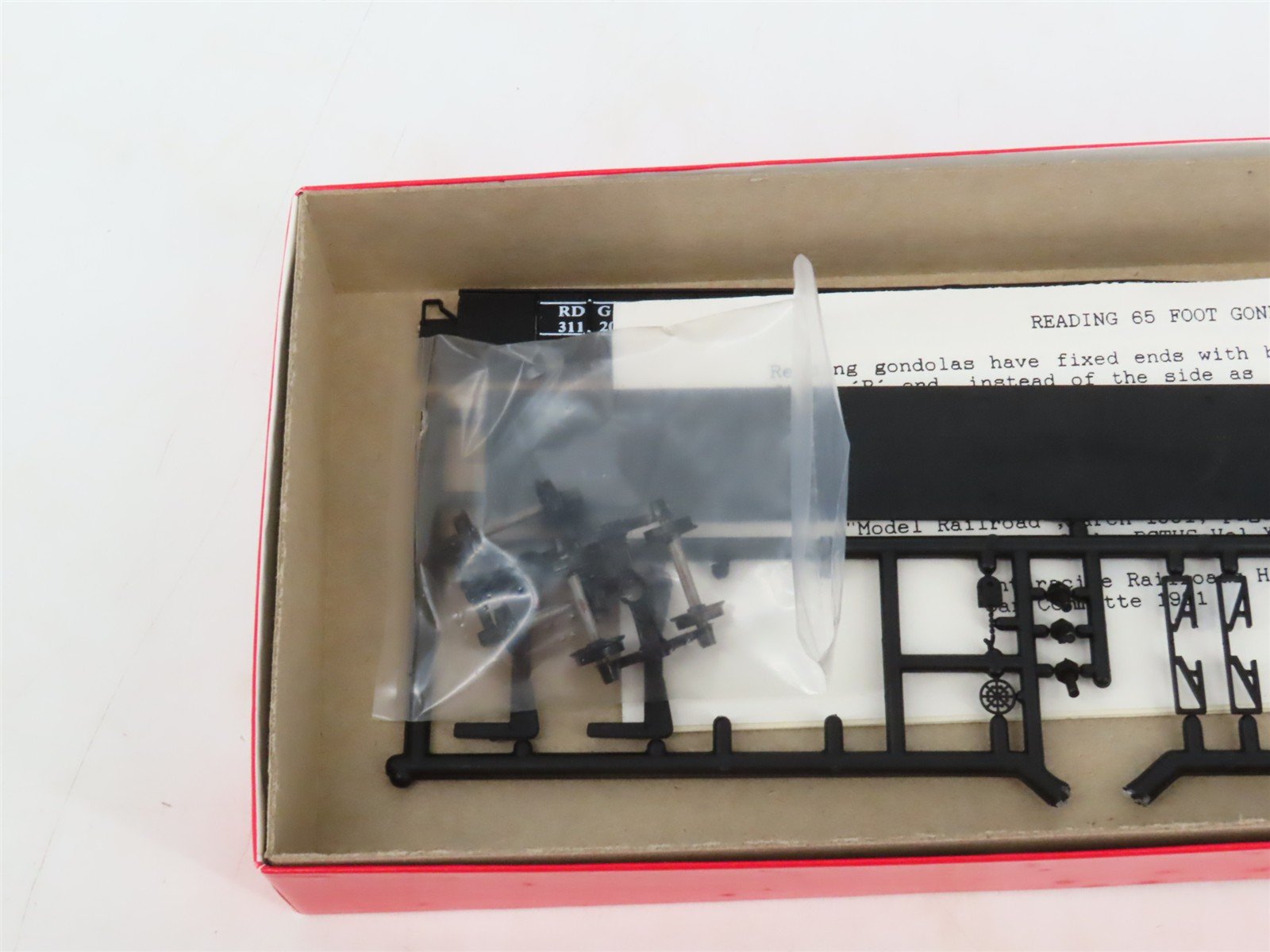 LOT of 2 HO Scale Eastern Car Works Kits RDG Reading Railroad 65' Gondolas