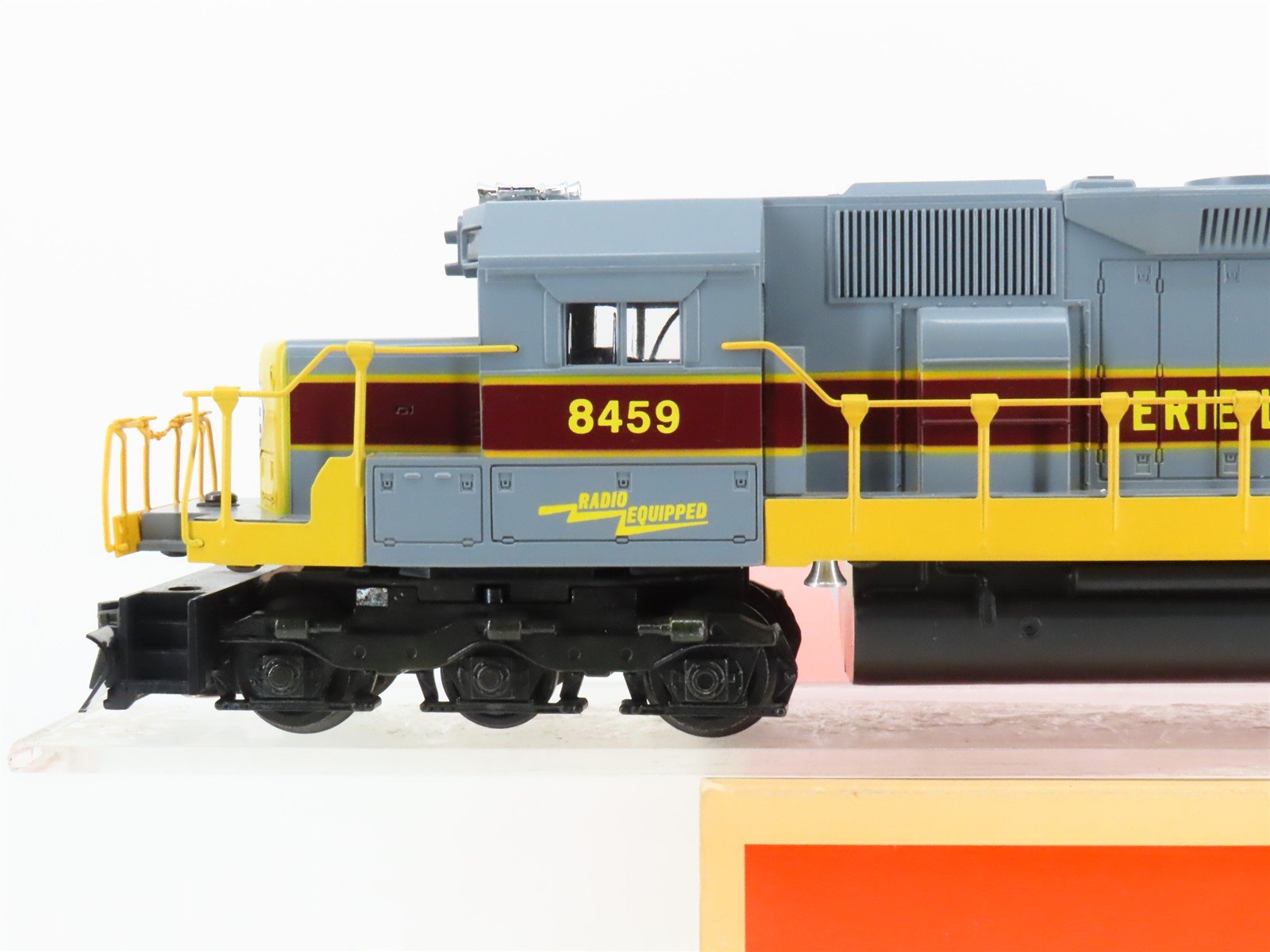 O Gauge 3-Rail Lionel 6-18202 EL Erie Lackawanna SD40 Diesel #8459 UNPOWERED