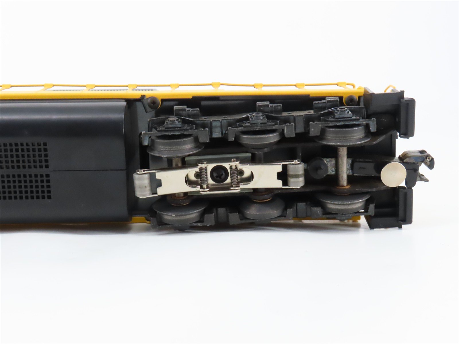 O Gauge 3-Rail Lionel 6-18202 EL Erie Lackawanna SD40 Diesel #8459 UNPOWERED