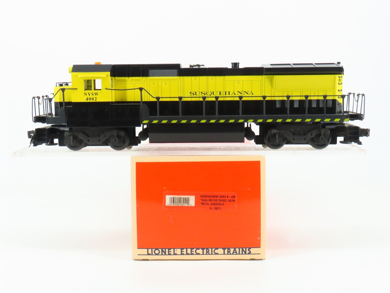 O Gauge 3-Rail Lionel 6-18211 NYSW Susquehanna Dash 8-40B Diesel Loco #4002